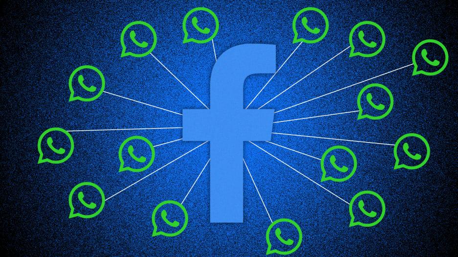 Facebook con logos de WhatsApp